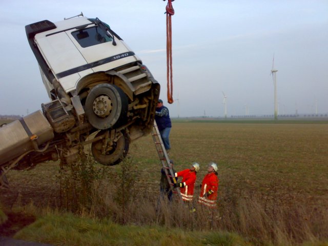 anschlagendeskransanderzugmaschine.jpg